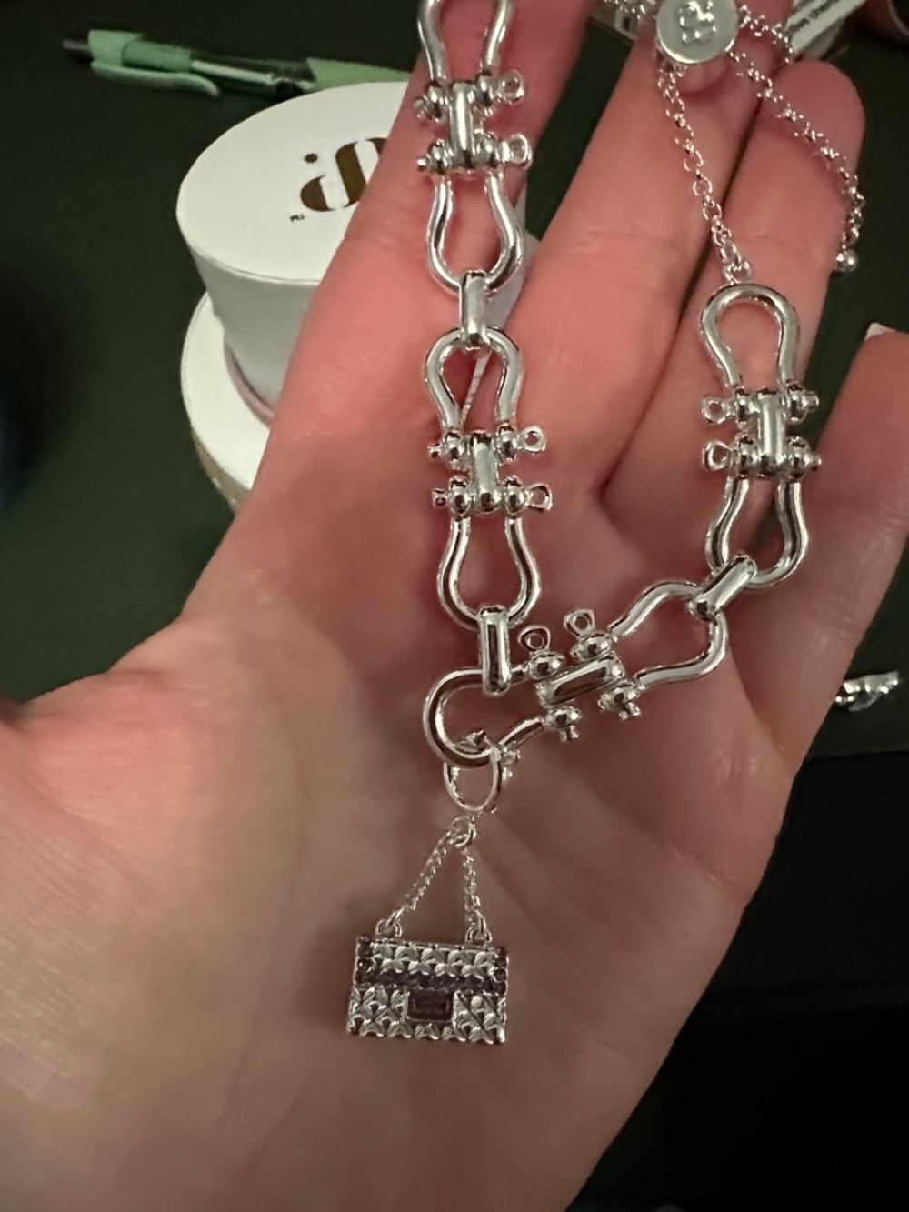 Bomb party spring stack high maintenance purse - Picture 4 of 5